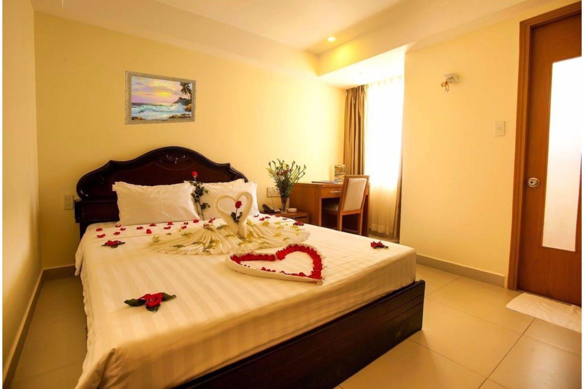 Art Boutique Hotel 芽庄 外观 照片